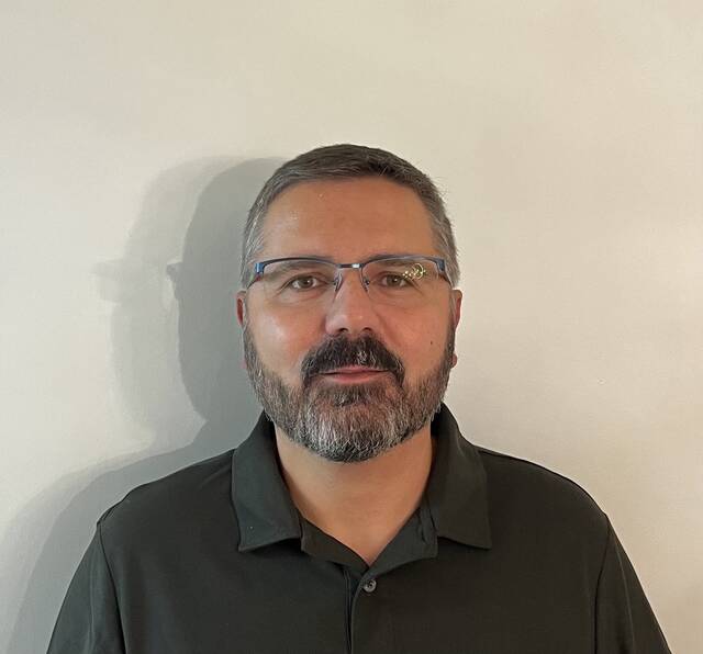 8993446_web1_vnd-chezelex-4-103025 8993446_web1_vnd-chezelex-4-103025