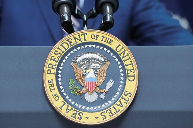 8994567_web1_web-PresidentialSeal3a5
