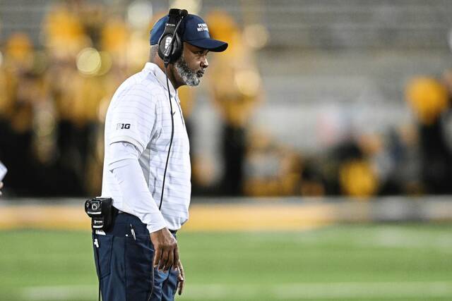 8994986_web1_gtr-TerrySmith-102925