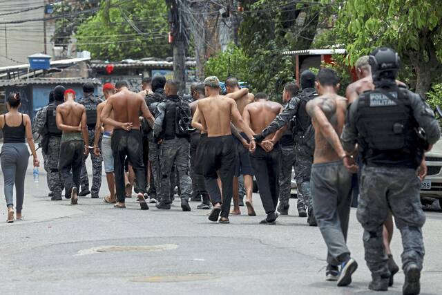 8995184_web1_2025-10-28T152238Z_1_LYNXMPEL9R0V0_RTROPTP_4_BRAZIL-VIOLENCE