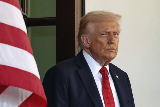 8995578_web1_2025-10-21T100305Z_1_LYNXMPEL9K0CT_RTROPTP_4_USA-AUSTRALIA