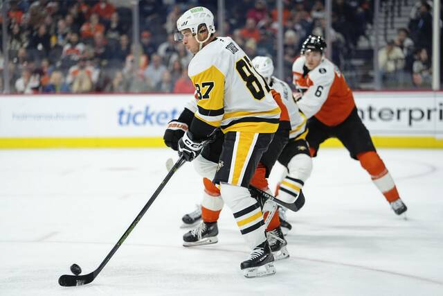 8995708_web1_2025-10-28T234918Z_1720024627_MT1USATODAY27440188_RTRMADP_3_NHL-PITTSBURGH-PENGUINS-AT-PHILADELPHIA-FLYERS