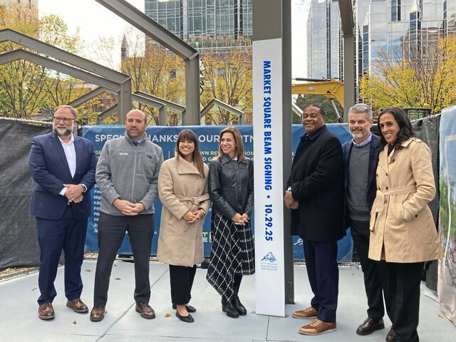 8998357_web1_ptr-MarketSquare1-103025