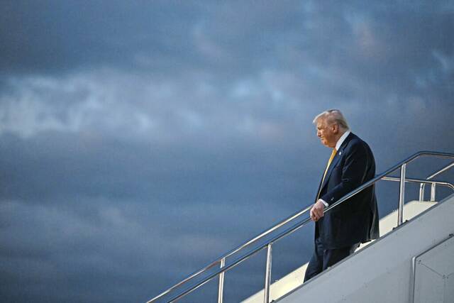 9001577_web1_gtr-cmns-Cupp-110125 9001577_web1_gtr-cmns-Cupp-110125