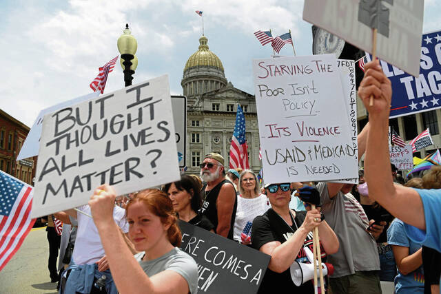 9003060_web1_gtr-NoKings011-061525 