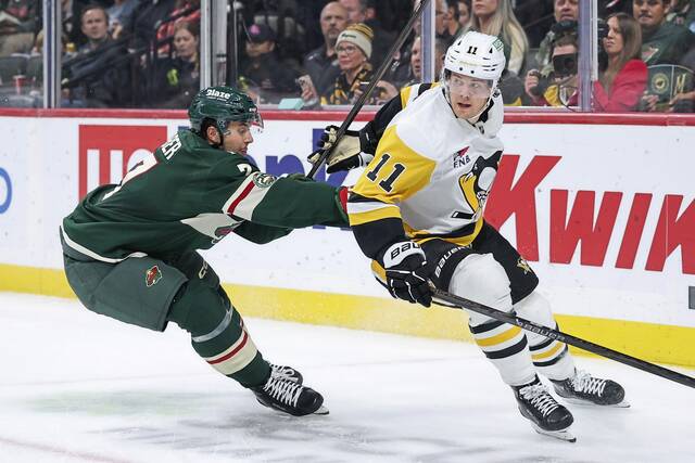 9003093_web1_2025-10-31T005927Z_1130199094_MT1USATODAY27457397_RTRMADP_3_NHL-PITTSBURGH-PENGUINS-AT-MINNESOTA-WILD