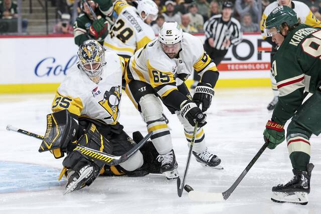 9003093_web1_2025-10-31T015534Z_1091212251_MT1USATODAY27458101_RTRMADP_3_NHL-PITTSBURGH-PENGUINS-AT-MINNESOTA-WILD