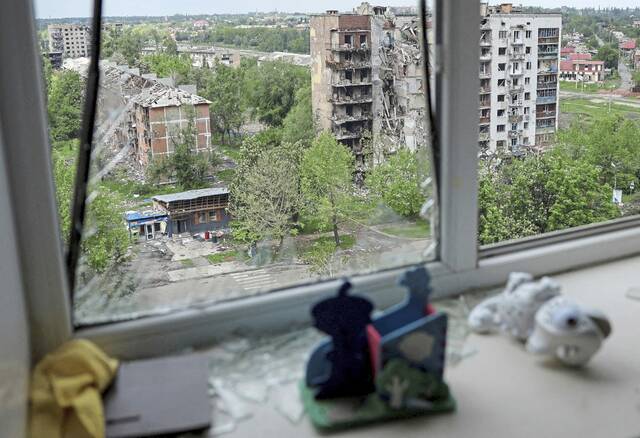 9006175_web1_2025-10-30T125802Z_1617160883_RC2BMEADE9Y6_RTRMADP_3_UKRAINE-CRISIS-POKROVSK-COMMANDER