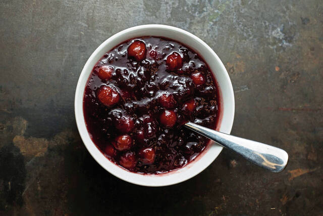 7929164_web1_gtr-ThanksSides008