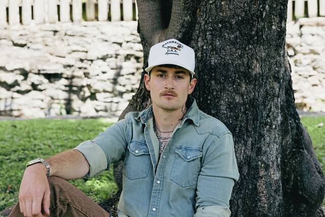 8074231_web1_ptr-AustinSnell-110725