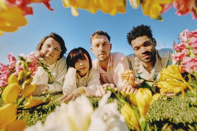 8074231_web1_ptr-PhoebeRings-112625