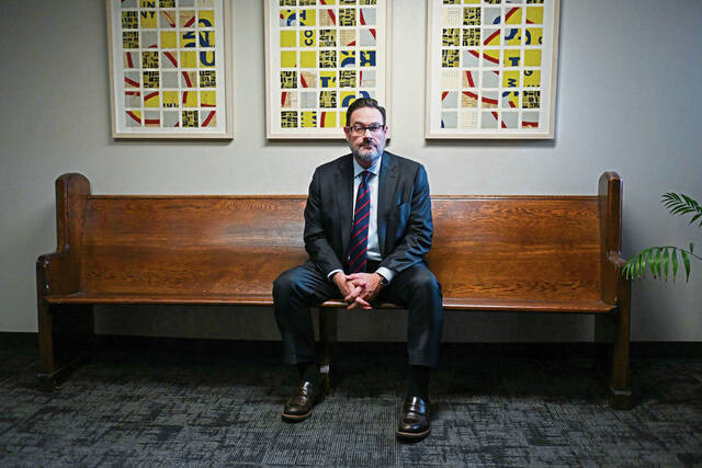 8896424_web1_ptr-Act111_001-110925