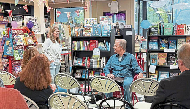 8959354_web1_pal-OakmontAuthor-103025--4-