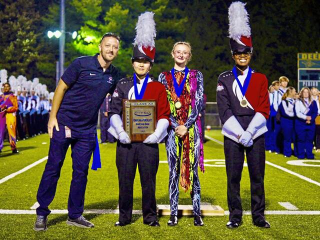 8984177_web1_her-Student-103025