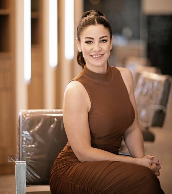 8991204_web1_part-cropedmedspaopenkatie-103025