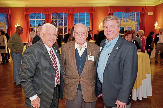 8992289_web1_sew-TapasTalks2-110625