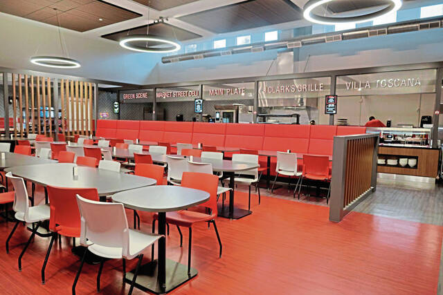 8998169_web1_sew-SACafe3-110625