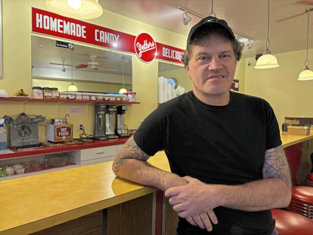 8999129_web1_sj-millvalesmallsaturday-112025