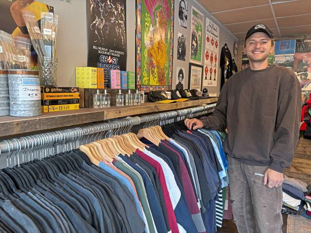 8999129_web1_sj-millvalesmallsaturday3-112025