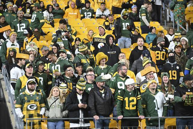 9002063_web1_ptr-Steelers25-102725