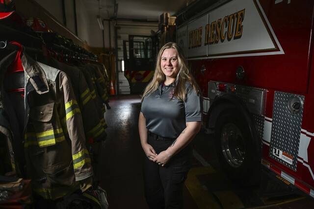 9002898_web1_vnd-FacesEureka001-110525