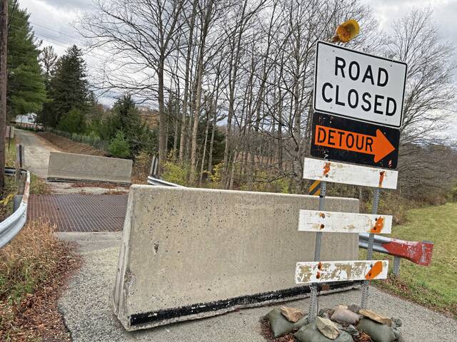 9003231_web1_gtr-RamseyRoadBridge-110125