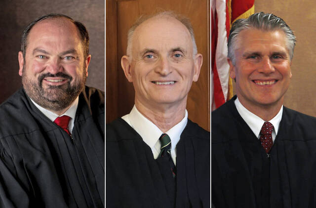 9004102_web1_gtr-WestmoRetentionJudges-110225