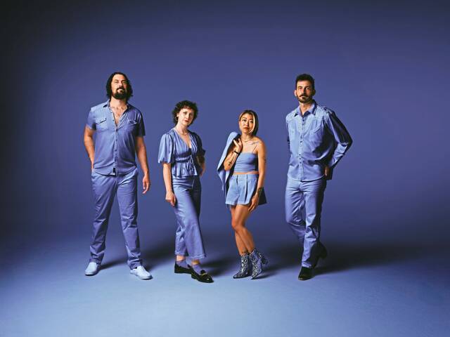 9005827_web1_ptr-TheCraneWives-110125