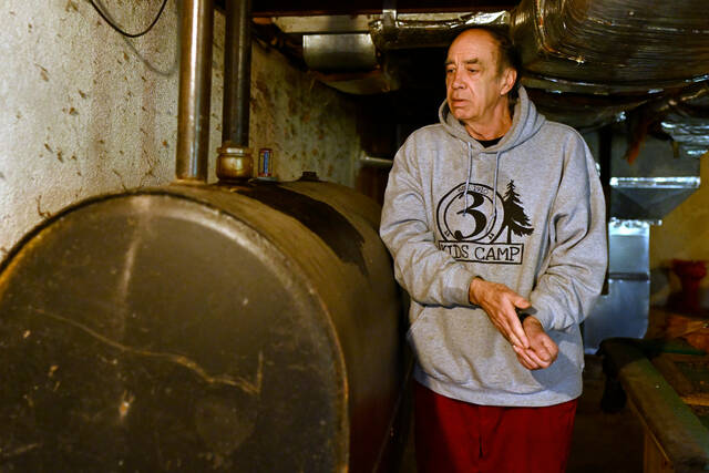 9011253_web1_9011253-cc9cbd042f0b43fc83cf29944b3ea391