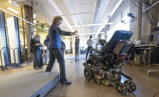 9012611_web1_ptr-pittwheelchair100-110425