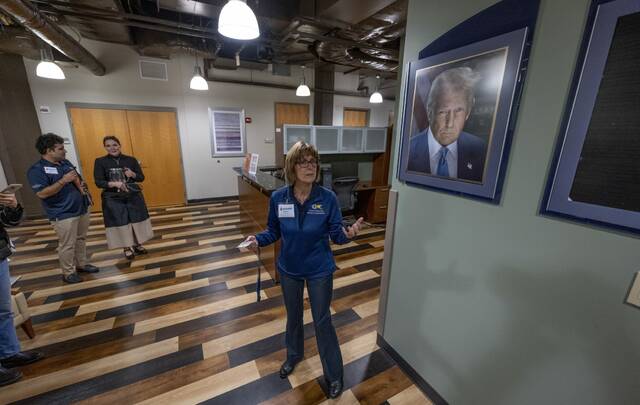 9012611_web1_ptr-pittwheelchair102-110425