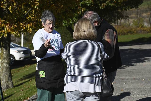 9012929_web1_gtr-election004-110525