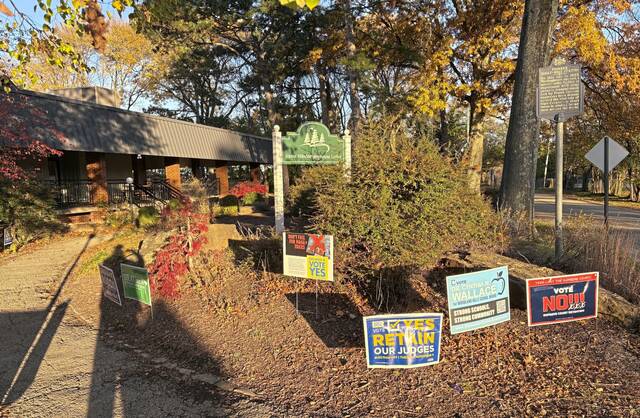 9012929_web1_ptr-PollingPlaceC-110525