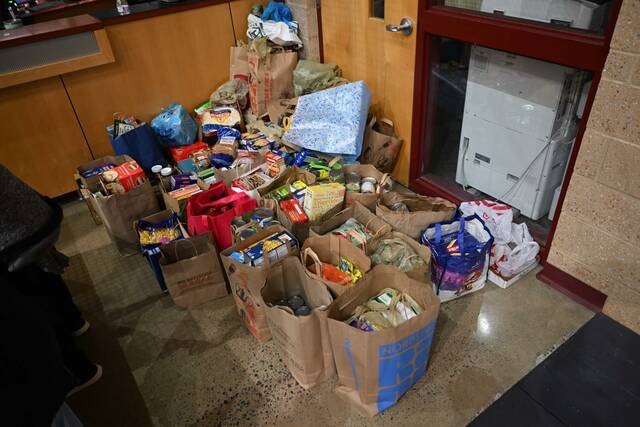 9013145_web1_diwali-2025-nhco-donation