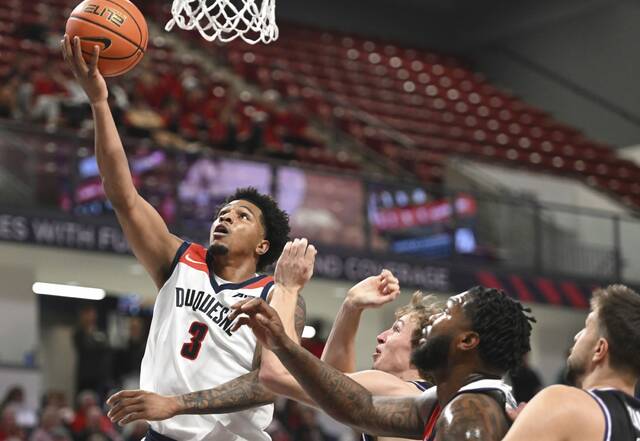 9013576_web1_ptr-DuqNiagara02-110425