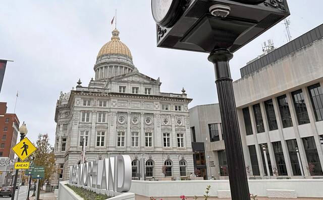 9013615_web1_web-WestmorelandCourt523