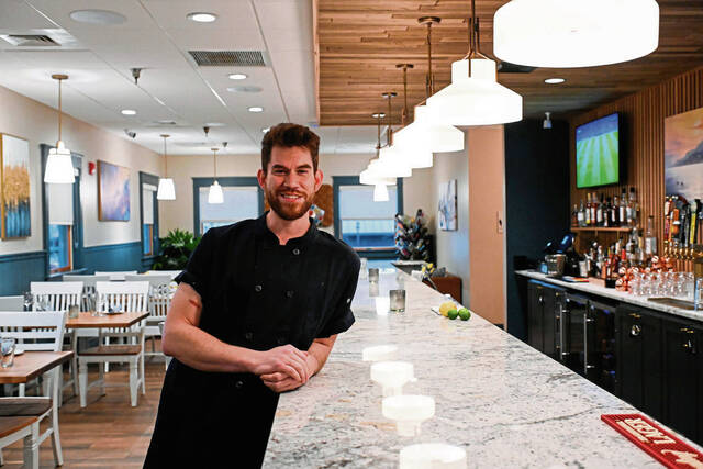 9013972_web1_vnd-LaVignetaReopens003-110725