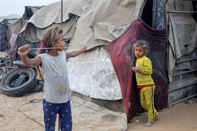 9015845_web1_2025-11-04T083600Z_1503293987_RC2IPHAGAKPV_RTRMADP_3_ISRAEL-PALESTINIANS-GAZA-TENTS