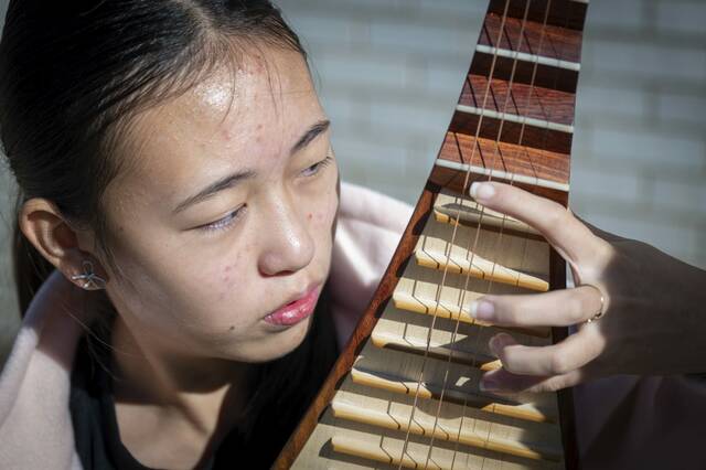 9016167_web1_vnd-playforthevote-1105259