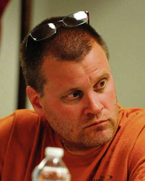 9017562_web1_vndOverlyxxxxxx-2