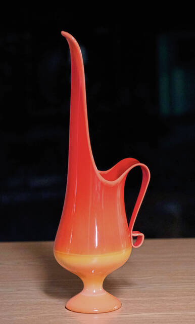 9017719_web1_gtr-SwungVases105-113025