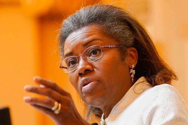 9017979_web1_9017979-842eb82ee88a43c8b5fb600dee9e2cbc