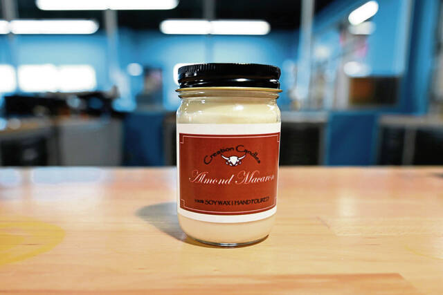 9019484_web1_gtr-CoolClassroom_Leechburg005-110925