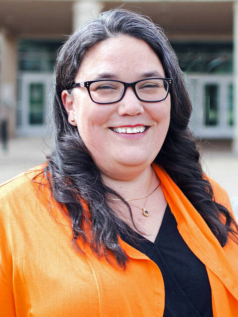 9019761_web1_7-ColleenSokira