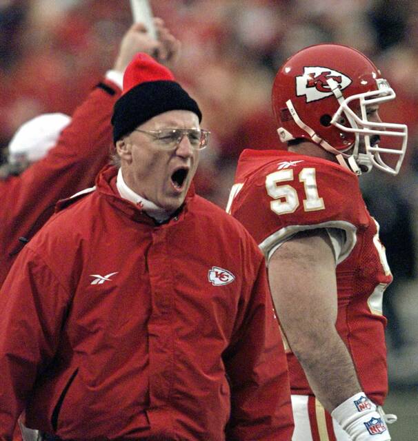 9020248_web1_ptr-MartySchott-021021