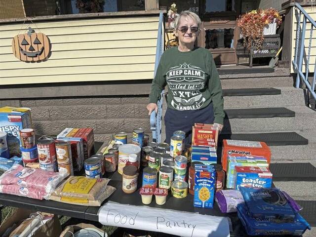 9020402_web1_ptr-ViralPantry05-110625