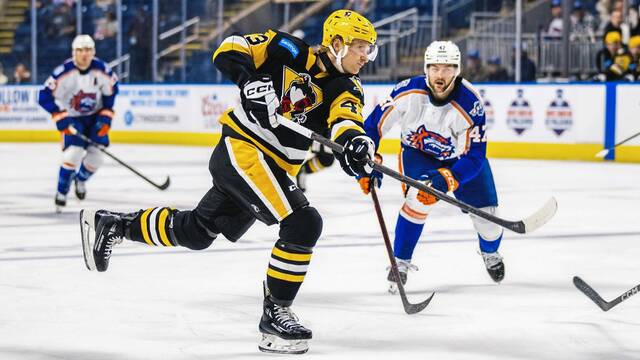 9021094_web1_ptr-pensminors-101925