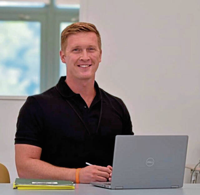 9021298_web1_vnd-EastDeerElex-102524