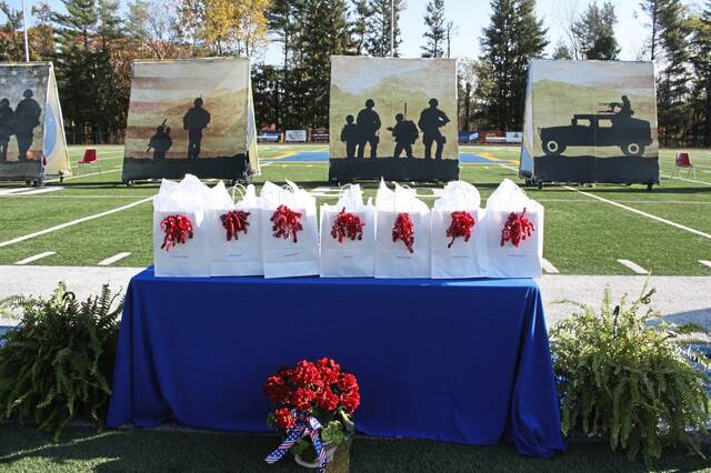 9021516_web1_hj-hamptonheroes2-121125