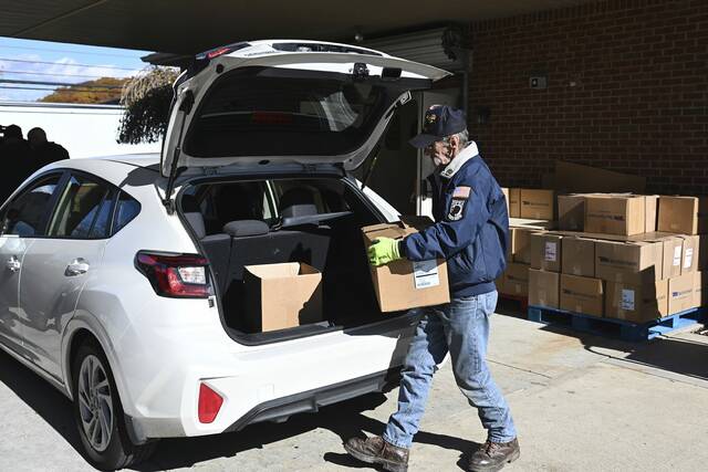 9021668_web1_vnd-pantryhelp006-110725